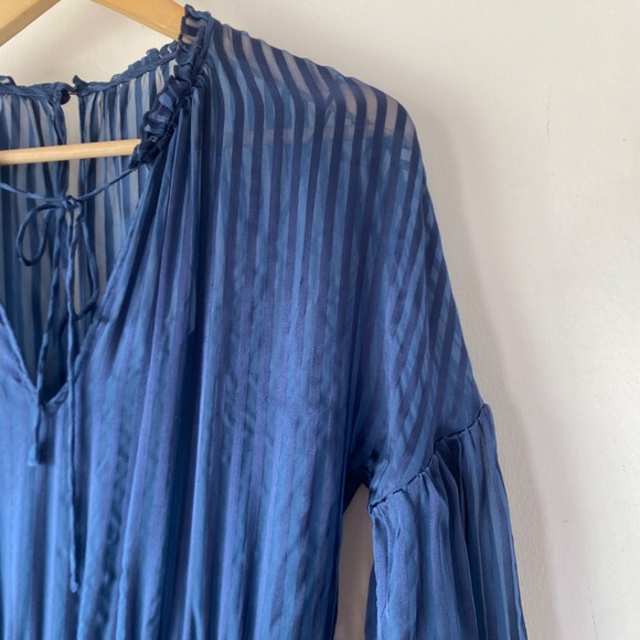 Alice + Olivia 6 Callan Stripe Silk Blend Romper - Picture 6 of 14